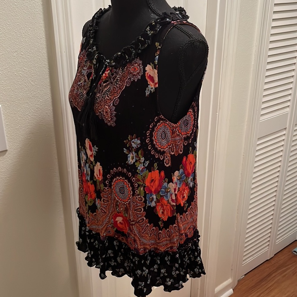 Bila Sleeveless Boho Blouse - Picture 4 of 4